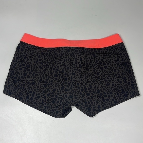 Reebok Women's Gray Orange Shorts Size Medium M - Picture 3 of 7